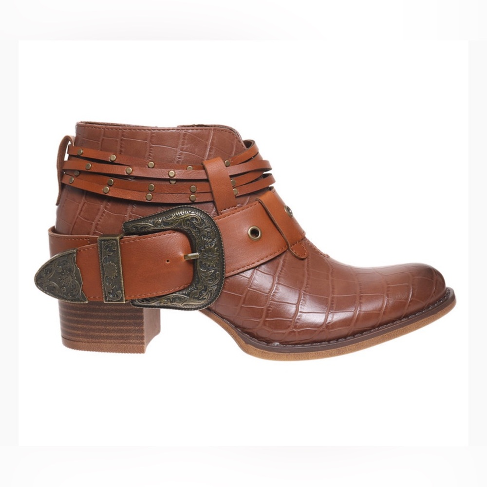 Pierre Dumas Brown Croc-Embossed Western Ankle Boots with Antiqued Buckle